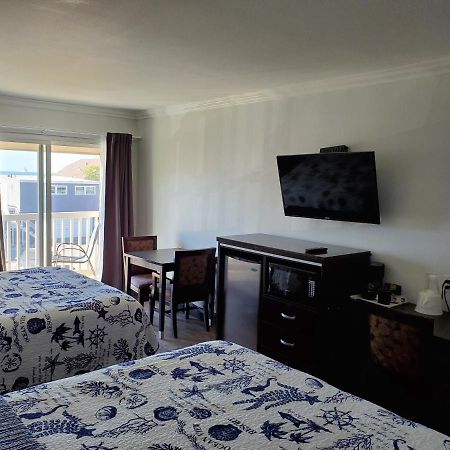 Ocean Surf Inn & Suites Huntington Beach Exterior foto