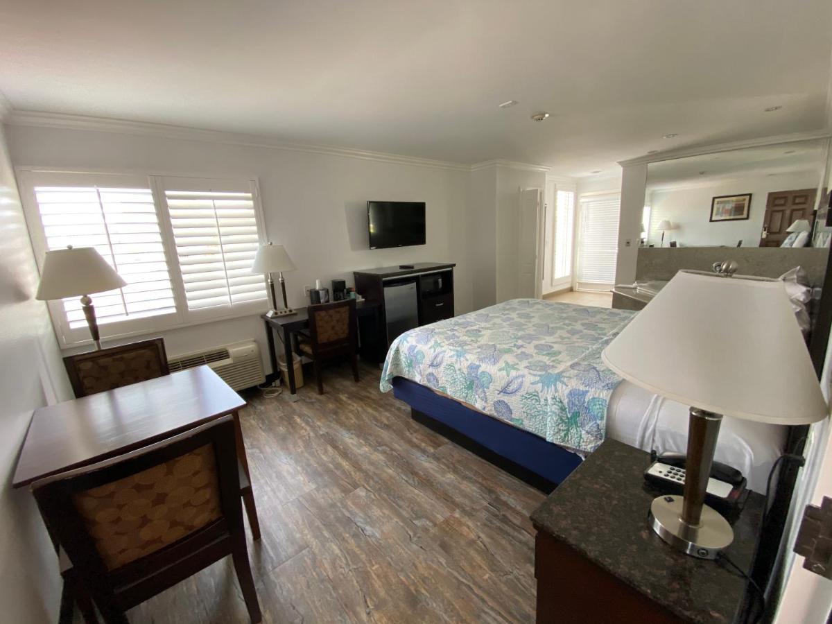Ocean Surf Inn & Suites Huntington Beach Exterior foto